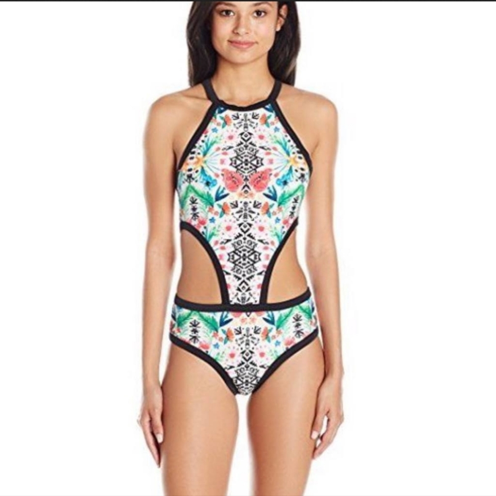 ☆EUC☆  Body Glove  • Reflection Millie Halter One Piece Cutout Monokini Swimsuit